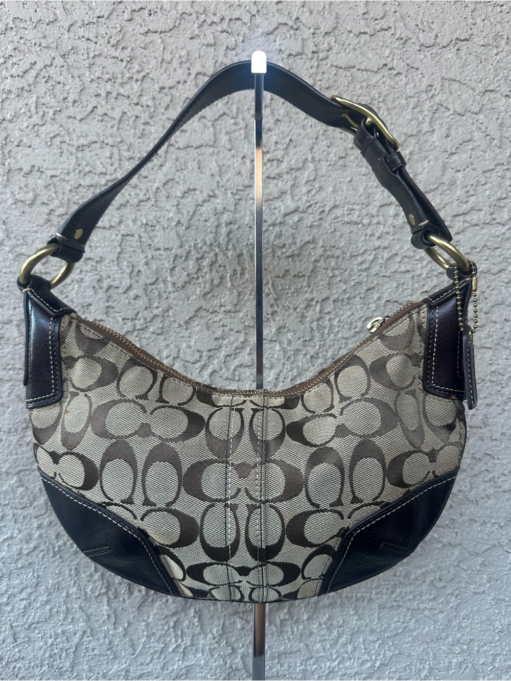 Coach Vintage Signature Canvas Hobo Bag in Khaki/Brown